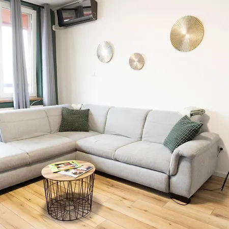 Rakoczi Apartment *